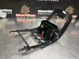04-06 PONTIAC GTO RADIO BEZEL / DASH TRIM OEM #1178