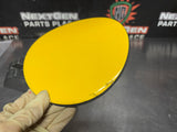 2005 PONTIAC GTO FUEL GAS DOOR ASSEMBLY YELLOW OEM 92119899 #1269