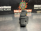 2012 GMC SIERRA 6.0 FUSE JUNCTION BOX 20828608 OEM #1584