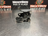 97-04 C5 CORVETTE CONVERTIBLE TRUNK LATCH RELEASE 16637699 OEM #798