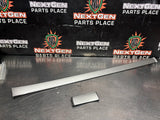 2011 CAMARO SS DRIVER AND PASS SIDE DASH TRIM WHITE OEM 92245216 92240104 #1586