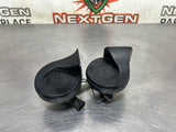 97-04 C5 CORVETTE DUAL HORNS ASSEMBLY #671