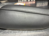2019 CAMARO SS RH PASSENGER DOOR BLACK ARMREST W/ GRAY STITCH 23365025 OEM #1126