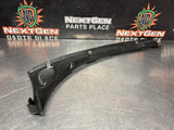 04 PONTIAC GTO RH DASH COWL DEFROST VENT TRIM PANEL OEM 92105079 #1438