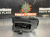 2012 GMC SIERRA 6.0 FUSE JUNCTION BOX 20828608 OEM #1584