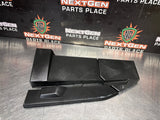2011 CADILLAC CTS-V COUPE SHEILD ASSEMBLY DEFLECTOR COVER OEM 15856790 #1305
