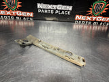 04-06 PONTIAC GTO FRONT LH LEFT FRONT BUMPER GUIDE BRACKET 92050709 OEM #1191