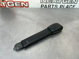 1997-2004 C5 CORVETTE SEAT BELT RECEIVER RH BLK OEM #605