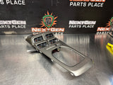 2010 CAMARO SS AUTO CONSOLE SHIFTER TRIM BEZEL AUXILIARY GAUGES OEM 92238977 #1232