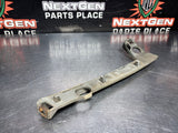 04-06 PONTIAC GTO FRONT LH LEFT FRONT BUMPER GUIDE BRACKET 92050709 OEM #1191