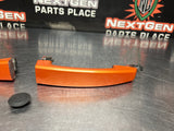 2011 CAMARO SS RIGHT FRONT PASSENGER EXTERIOR DOOR HANDLE ORANGE OEM #951