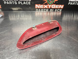 05-06 PONTIAC GTO PASSENGER RH SIDE HOOD GRILLE SCOOP VENT INSERT OEM #1293