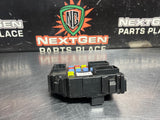 2012 GMC SIERRA 6.0 FUSE JUNCTION BOX 20828608 OEM #1584