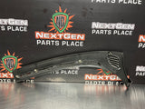 06 PONTIAC GTO LH DASH COWL DEFROST VENT TRIM PANEL OEM 92105078 #910