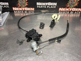 2012 CADILLAC CTS V COUPE TRUNK RELEASE LATCH WITH CABLES/ KEY OEM 13501988 #1592
