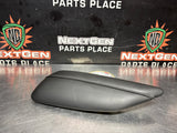 2018 CAMARO SS RH PASSENGER DOOR BLACK ARMREST W/ GRAY STITCH 23365025 OEM #1043