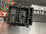 2013 CHEVROLET SILVERADO 2500HD UNDER DASH FUSE JUNCTION BOX 20813086 OEM #1011