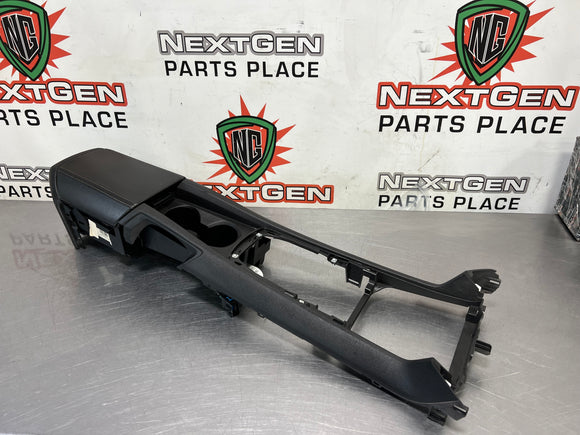 2010 CAMARO SS CENTER CONSOLE OEM #535