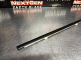 04-06 PONTIAC GTO PASSENGER SIDE RH DOOR TO WINDOW WEATHER STRIP SEAL OEM #1269