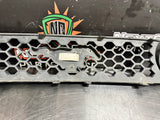 2013 FORD MUSTANG GT FRONT UPPER GRILLE WITHOUT FOG LIGHTS OEM DR33-8200-BCW 990