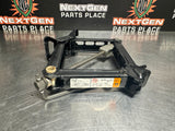 2011 FORD MUSTANG GT EMERGENCY SPARE TIRE JACK 5R3A-17A078-AA OEM #931