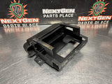 2004 PONTIAC GTO PCM BRACKET AND COVER OEM #1438