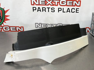 2016 GMC SIERRA 2500 6.0 LH DRIVER HEADLIGHT FILLER TRIM WHITE 22831429 #275