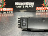 05-13 C6 CORVETTE ASHTRAY WITH HEATED SEAT SWITCHES 10335852 OEM #1030