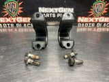 2007 CADILLAC CTS-V FRONT SWAY BAR BRACKETS AND HARDWARE (SET OF 2) OEM #1411
