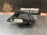 2024 FORD MUSTANG GT CENTER CONSOLE WIRELESS PHONE CHARGER & PORT HUB OEM #1226