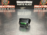 97 - 04 C5 CORVETTE FOG LIGHT / REAR COMPARTMENT RELEASE SWITCH 12135155 OEM #969