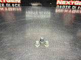 04-06 PONTIAC GTO FUEL NECK FILLER HOUSING NUTS/ HARDWARE #1293