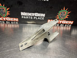 05-13 C6 CORVETTE ABS ANTI LOCK BRAKE PUMP SUPPORT BRACKET 10438259 #1110