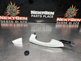 2016 FORD MUSTANG GT RH EXTERIOR DOOR HANDLE WHITE OEM #1112