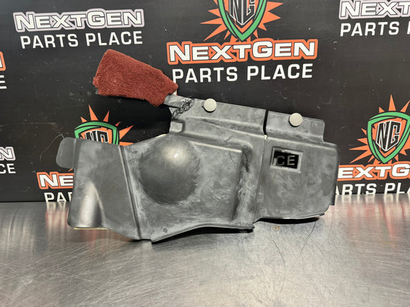 97-04 C5 CORVETTE HUSH PANEL RH LOWER DASH FIRETHORN RED 10409461 OEM #1150