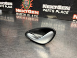 04-06 PONTIAC GTO LH DRIVER SIDE INTERIOR DOOR HANDLE 92055321 OEM #1043