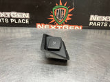 2013 FORD F250 F350 DASH AC 110V 150W OUTLET OEM DC34-25044F46-E #1158