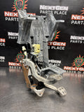 97-04 C5 CORVETTE MANUAL PEDAL ASSEMBLY NO GAS PEDAL 10402879 OEM #1433