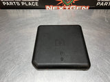 2004 SIERRA 2500 6.0 FUSE BOX COVER/LID 15200391?AND BRACKET OEM #967