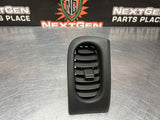 05-13 C6 CORVETTE RIGHT SIDE DASH VENT OEM 10323198 #1080