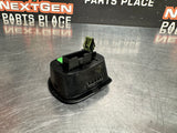 97 - 04 C5 CORVETTE FOG LIGHT / REAR TRUNK RELEASE SWITCH 12135155 OEM #1303