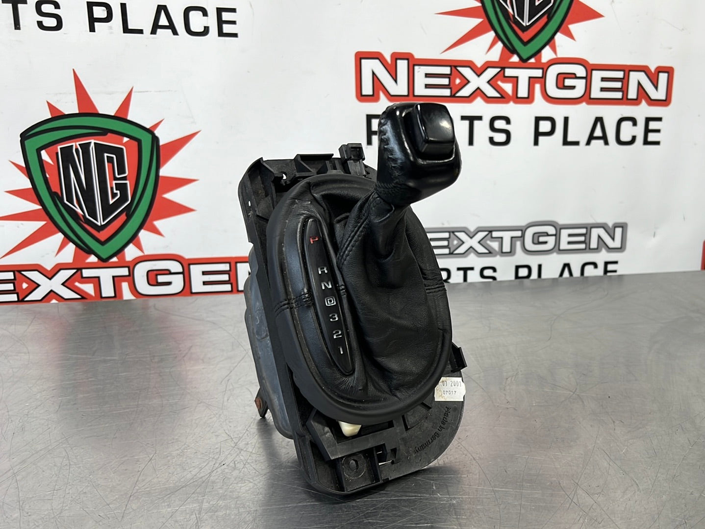 97 04 C5 CORVETTE AUTOMATIC SHIFTER ASSEMBLY OEM 271 NextGenPartsPlace