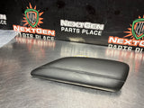 2018 CAMARO SS RH PASSENGER DOOR BLACK ARMREST W/ GRAY STITCH 23365025 OEM #1043