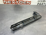 04-06 PONTIAC GTO FRONT RH RIGHT FRONT BUMPER GUIDE BRACKET 92050708 OEM #693