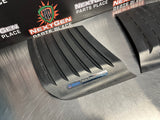 2013 CHEVY SILVERADO 2500HD DURAMAX 6.6 RH/LH HOOD MOLDING VENT GRILLES OEM #737