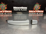 2011 CAMARO SS RIGHT FRONT PASSENGER EXTERIOR DOOR HANDLE SILVER OEM #982