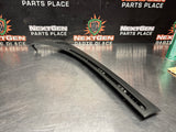 05 PONTIAC GTO LH DASH COWL DEFROST VENT TRIM PANEL OEM 92105080 #1269