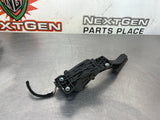 08 - 09 PONTIAC G8 GAS PEDAL OEM 92213646 #556