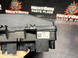 2010 CAMARO SS FUSE BOX ENGINE BAY OEM 20967780 #1232