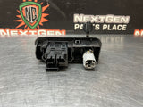 2021 FORD MUSTANG CONSOLE USB READER MODULE AND 12V LIGHTER SOCKET #1147
